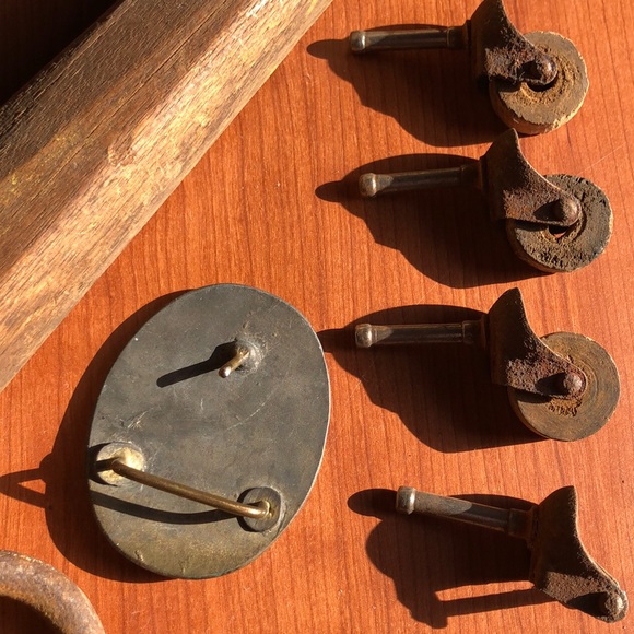 Antique Country/Western Lot-Wallet, Pulley, Horse Bridle Old Wood Factory Wheels - Picture 7 of 9